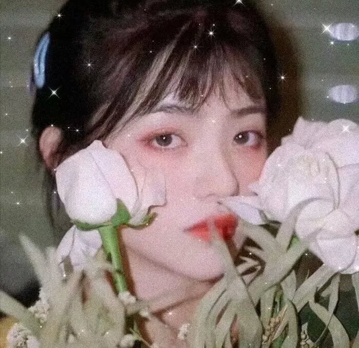伞少女海报